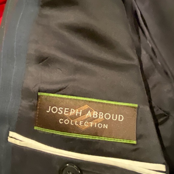 Jospeh Abboud blue pinstripe peak lapel 46R - Picture 7 of 16